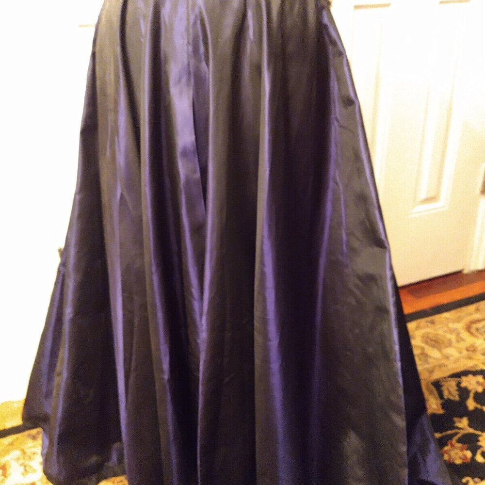 SOLD! Gigi Clark, Gorgeous Iridescent Purple Full Circle Maxi Skirt - Picture 8 of 16